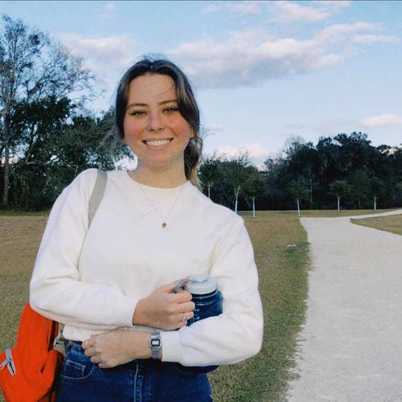 Meet your Posher, Cassie - Picture 1 of 1